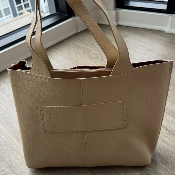 Hobo Vida Large Tote - Picture 3 of 6